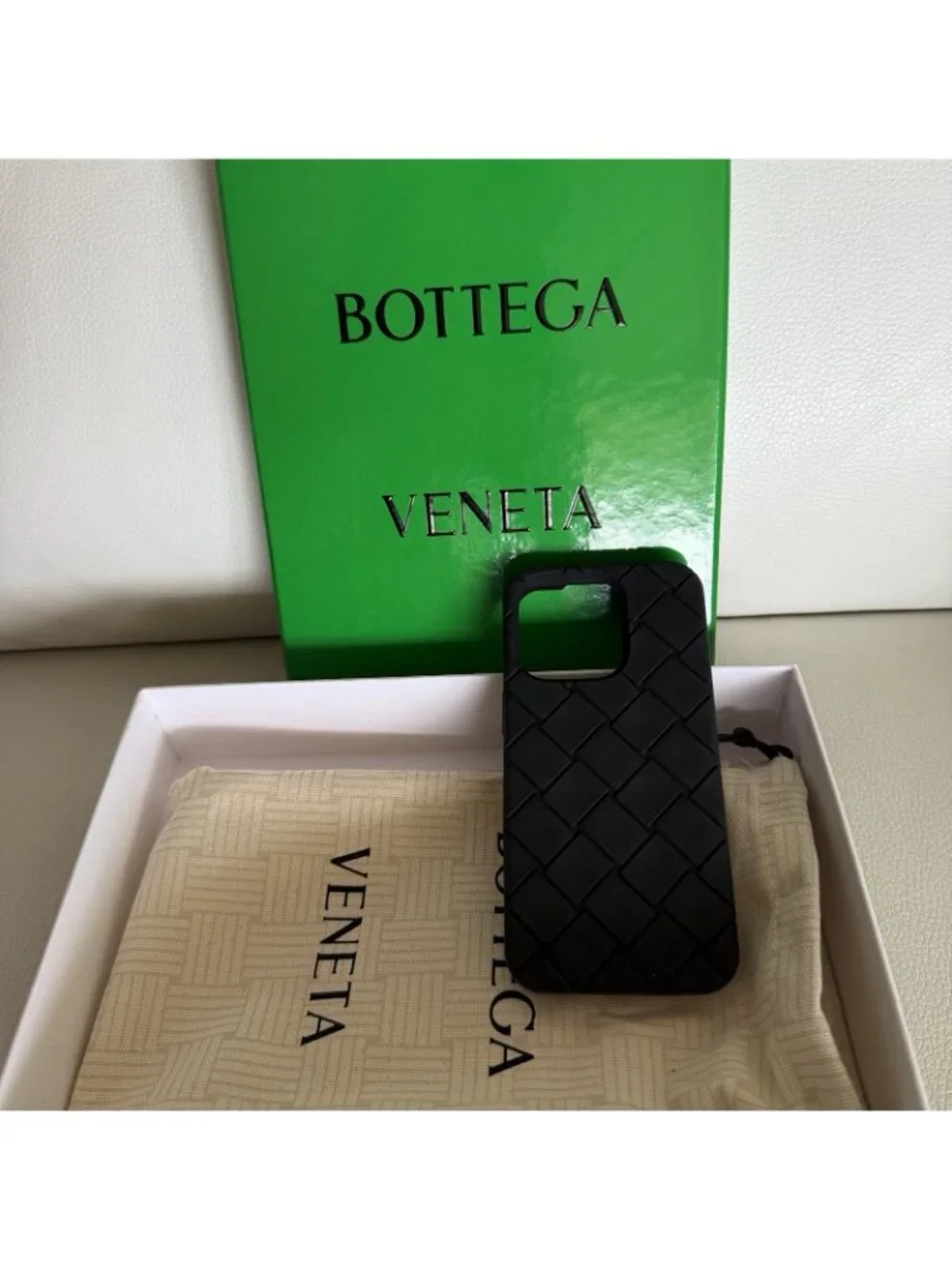 NEW BOTTEGA Veneta iPhone 16 Pro Case Black Rubber